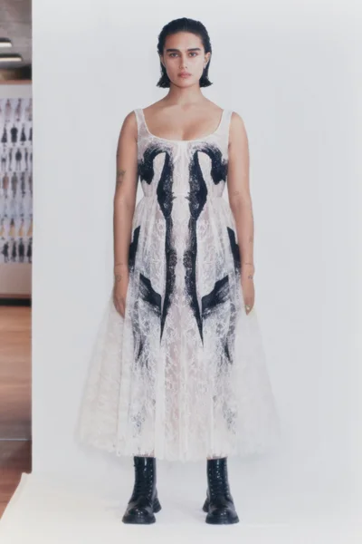 Look 19